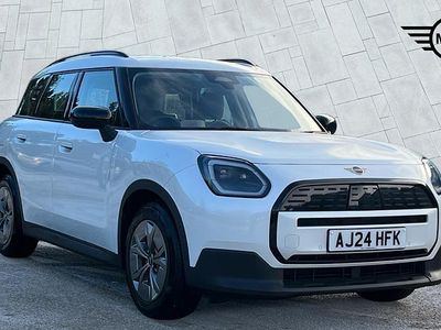 White Used 2024 Mini Countryman Classic SUV | £25,895 (Good price)