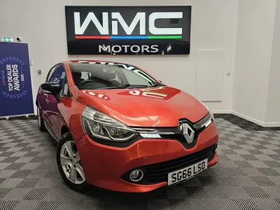 Used Renault Clio Dynamique 75 HP (55 kW) 2016 Red Hatchback
