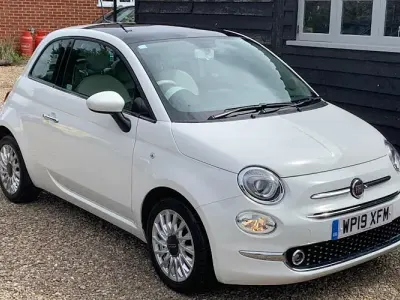 Used Fiat 500 Lounge 69 HP (50 kW) 2019 White Hatchback