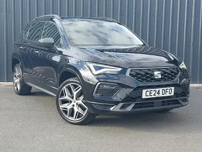Käytetty Seat Ateca FR Sport 150 HP (110 kW) 2024 Musta Katumaasturi