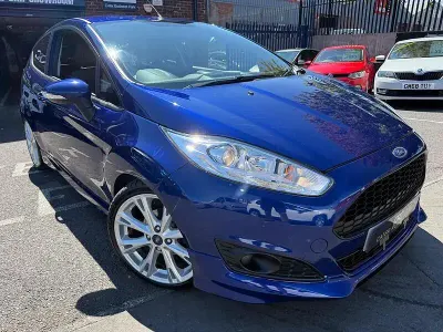 Used Ford Fiesta Zetec 140 HP (102 kW) 2015 Blue Hatchback