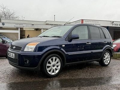 Blue Used 2010 Ford Fusion Titanium Hatchback | £3,999 (Fair price)