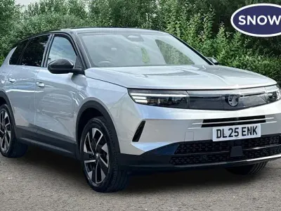 Used Vauxhall Grandland X Ultimate 136 HP (100 kW) 2025 Grey SUV