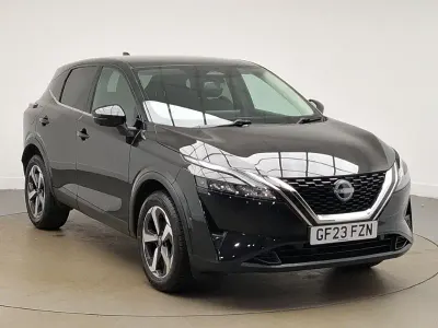 Used Nissan Qashqai N-Connecta 140 HP (102 kW) 2023 Black SUV