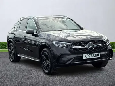 Begagnad Mercedes GLC300e AMG line 2025 Grå Kombi