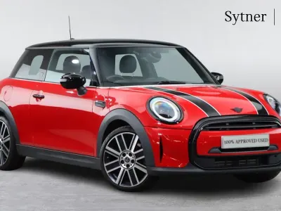 Used Mini Cooper Exclusive 134 HP (98 kW) 2022 Red Hatchback