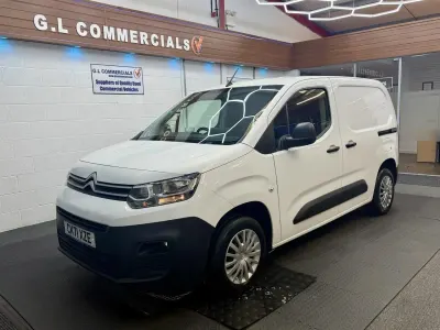 Second-hand Citroën Berlingo 75 CP (55 kW) 2021 Alb Monovolum