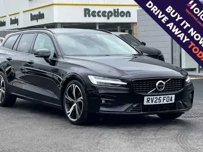 Used Volvo V60 Ultra 194 HP (142 kW) 2025 Black Estate