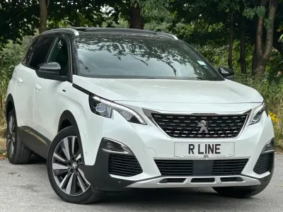 Used Peugeot 5008 Premium 129 HP (94 kW) 2019 White SUV