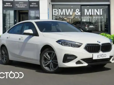 Used BMW 218 Sport Line 134 HP (98 kW) 2022 White Coupe