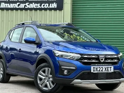 Used Dacia Sandero Comfort 91 HP (66 kW) 2022 Blue Hatchback