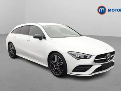 Usado Mercedes CLA200 Shooting Brake Executive 163 HP (119 kW) 2022 Carrinha