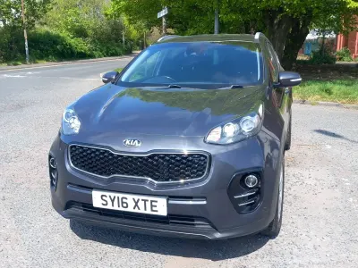 Usado Kia Sportage 136 HP (100 kW) 2016 Prateado SUV