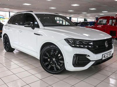 Used VW Touareg Black Edition 286 HP (210 kW) 2022 Pure white SUV