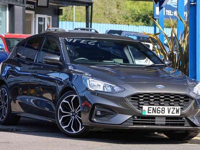 Używany Ford Focus ST-Line X 120 KM (88 kW) 2019 Szary Hatchback
