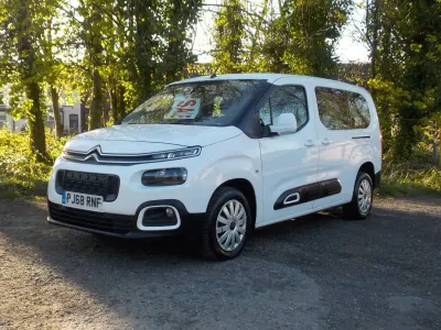 Używany Citroën Berlingo Feel 2019 Biały Minivan