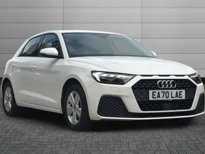 Used Audi A1 Sportback Design 94 HP (69 kW) 2020 White Hatchback