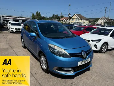 Used Renault Grand Scénic Dynamique 2015 Blue MPV