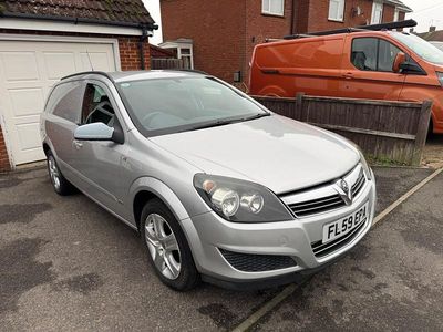 Used Vauxhall Astra Sportive 2009 Silver Van