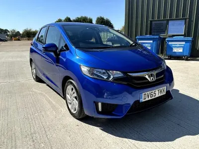 Used Honda Jazz SE 102 HP (75 kW) 2015 Blue Hatchback