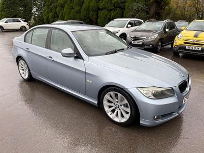 Blue Used 2009 BMW 320 Sedan | £4,495 (Expensive)