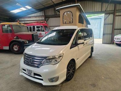 Begagnad Nissan Serena 2025 Vit