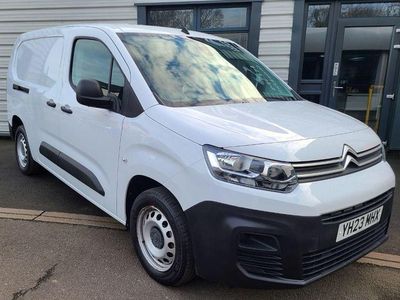 Used Citroën Berlingo 100 HP (73 kW) 2023 White MPV