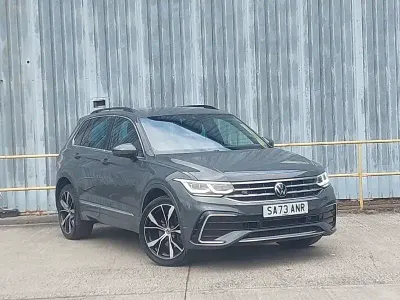 Used VW Tiguan R-line 245 HP (180 kW) 2023 Grey SUV
