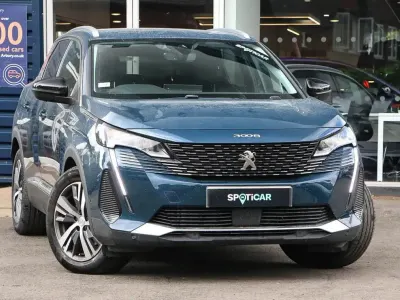 Used Peugeot 3008 Allure Premium 296 HP (217 kW) 2022 Blue SUV