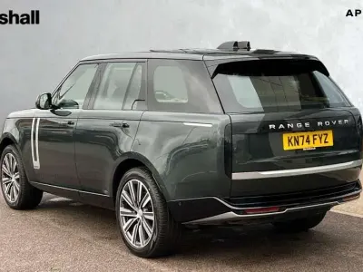Käytetty Land Rover Range Rover Autobiography 400 HP (294 kW) 2024 Vihreä Katumaasturi
