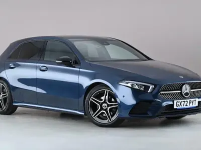 Usado Mercedes A200 Executive 163 HP (119 kW) 2022 Azul Citadino