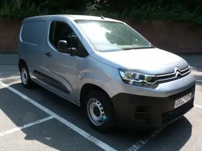 Used Citroën Berlingo 102 HP (75 kW) 2023 Grey MPV
