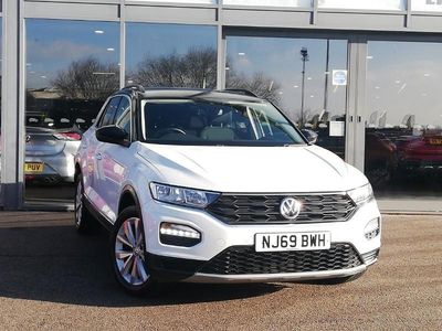 Used VW T-Roc Design 115 HP (84 kW) 2019 White SUV