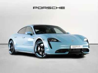 Usado Porsche Taycan 500 kW (680 HP) 2020 Azul Sedan