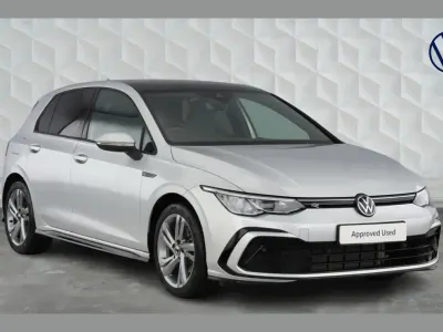 Used VW Golf VIII R-line 147 HP (108 kW) 2023 Silver Hatchback