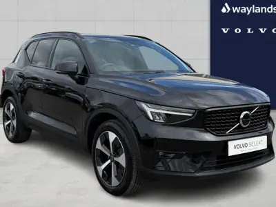 Used Volvo XC40 Plus 194 HP (142 kW) 2025 Black SUV