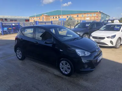 Used Hyundai i10 SE 83 HP (61 kW) 2014 Black Hatchback
