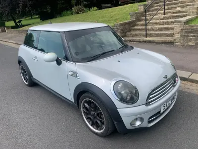 Used Mini Cooper D Hatch 2010 Silver Hatchback
