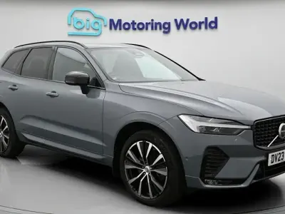 Used Volvo XC60 Plus 250 HP (183 kW) 2023 Grey SUV