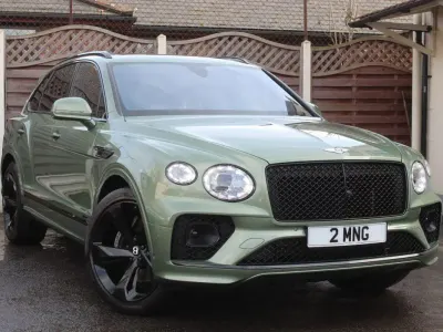 Used Bentley Bentayga 2021 Green SUV
