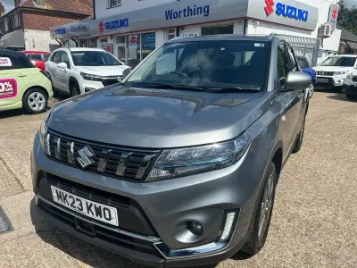 Używany Suzuki Vitara SZ-T 2023 Szary SUV