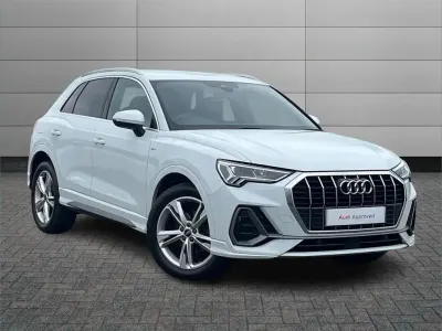 Used Audi Q3 S-Line 150 HP (110 kW) 2023 White SUV