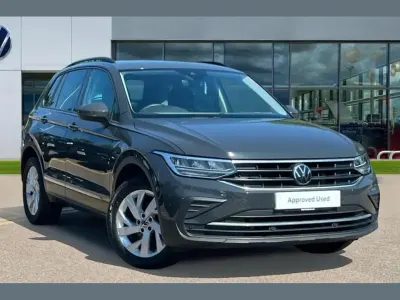Used VW Tiguan Life 147 HP (108 kW) 2024 Grey SUV
