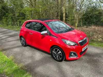 Used Peugeot 108 Allure 82 HP (60 kW) 2014 Red Hatchback