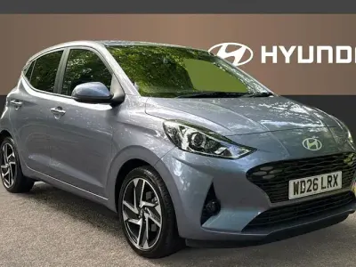 Nuevo Hyundai i10 Premium 79 CV (58 kW) 2026 Gris Utilitario
