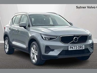 Begagnad Volvo XC40 Core 161 HK (118 kW) 2023 Grå SUV