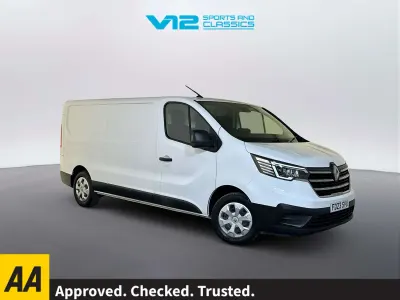 Used Renault Trafic 130 HP (95 kW) 2023 White MPV