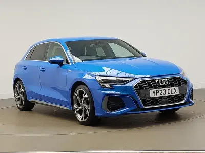 Usado Audi A3 S-Line 110 CV (80 kW) 2023 Azul Berlina