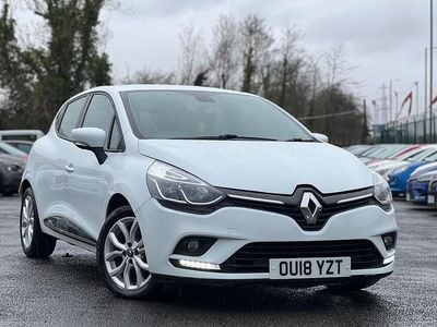 Used Renault Clio IV Dynamique 2018 White Hatchback