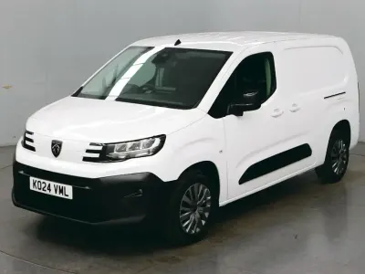 Second-hand Peugeot Partner 100 CP (73 kW) 2024 Alb Monovolum